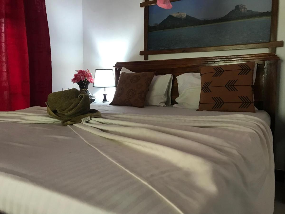 Sigiriya Village Home Stay Exterior photo